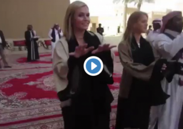 بالفيديو.. أمريكيات يرقصن “العرضة” السعودية