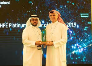 *الخبير الاقتصادي السعودي علي رضا يحصل على جائزة الشريك المتميز من “HPE” في معرض جايتكس دبي 2019*