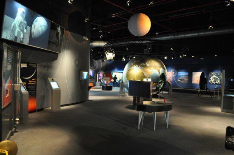 الفلك والفضاء الرقمي بـ”سايتك”: يتناول مستقبل الفضاء السعودي