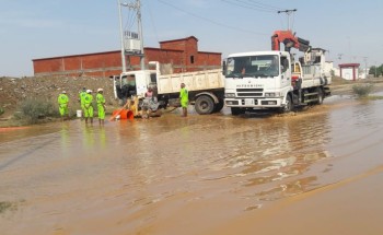 أمطار غزيرة تشهدها محافظة خليص منذُ يوم الأربعاء