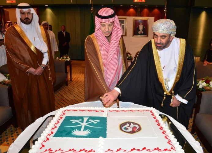 المستشار الخاص لسمو أمير منطقة الرياض يحضر حفل سفارة سلطنة عمان