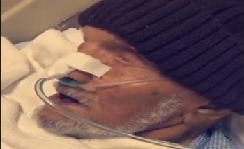 فيديو مؤثر .. شاهد: مواطن مسن يتلو بالقرآن ويرفع الآذان وهو في غيبوبة قبل وفاته