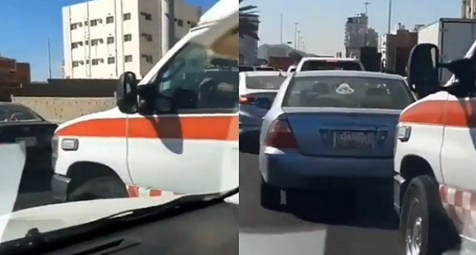 شاهد: مواطن يوثق فيديو لحظة تعطُّل سيارة إسعاف في إشارة مرور بسبب «ساهر»