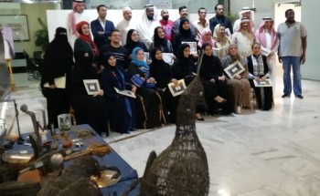 على شرف الدكتور طلال أدهم تناغم آرت تكرم المشاركين في المعرض الجماعي