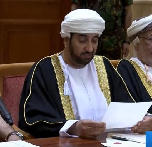 فيديو.. الكشف عن نص وصية السلطان قابوس بشأن وريثه في الحكم