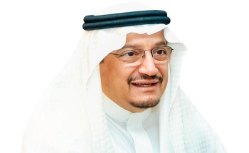 آل الشيخ يمنح مديري التعليم صلاحية تعليق الدراسة