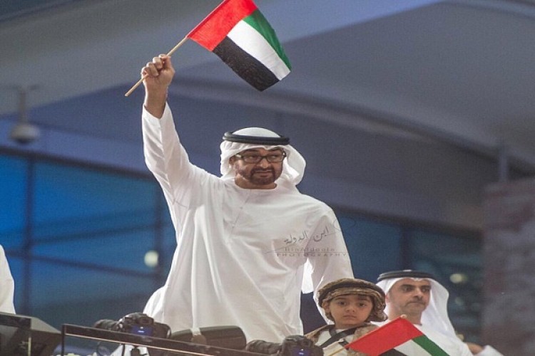 وفاء وتكريما للوطن والقياده … ناشطون وإعلاميون يدعون سكان الإمارات إلى ترديد النشيد الوطني اليوم عند التاسعة مساءً