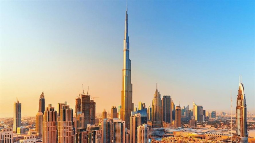 دبي تستأنف الحركة الاقتصادية بعد غدٍ.. و”الخارجية” توضح شروط عودة المقيمين