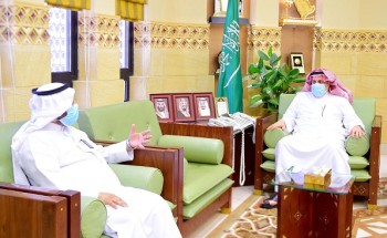 وكيل إمارة الرياض يستقبل مدير عام الشؤون الصحية بالمنطقة