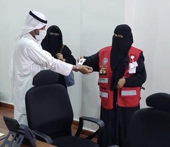 الهلال الأحمر يُمكن السعوديين في سجن غوانتنامو من إجراء 6 مكالمات مع ذويهم في جدة والمدينة
