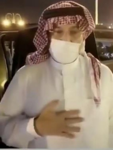 بالفيديو: أمير عسير يشكر مواطن وجه انتقادات في بعض الخدمات بالمنطقة .. “نابعاً من صدقه وحرصه”