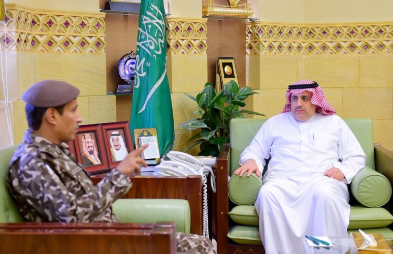 وكيل إمارة الرياض يستقبل قائد القوات الخاصة للأمن البيئي بالمنطقة الوسطى