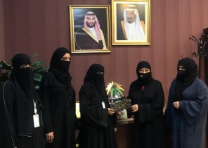 تكريم جمعية أم القرى لإنجازاتها المتميزة في التصدي لجائحة كورونا