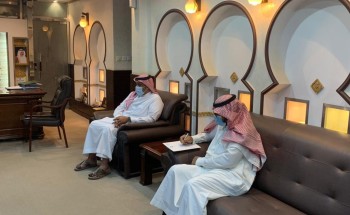 مدير مجموعة مستشفيات السعودي الألماني يلتقي مدير التعليم بحائل