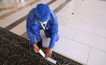 إعادة فرش توسعات ⁧‫المسجد_النبوي‬⁩ وساحاته بالسجاد ابتداءً من صلاة الفجر