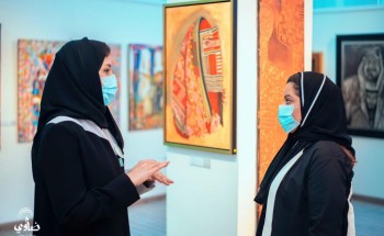 افتتاح معرض الوطن بالفن ضاوي بمشاركة 18 فناناً وفنانة سعودياً