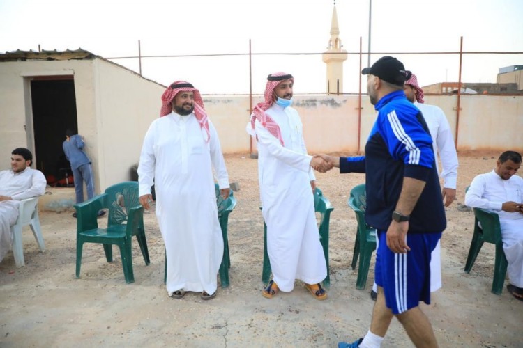 رئيس نادي الوعد(طارق بن سليمان) يستقبل رئيس بلدية طريف المهندس(عثمان الضبعان)بمقر النادي