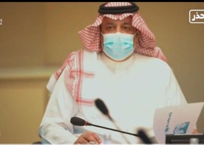 بالفيديو: أمير حائل يدشن برنامج الملف الطبي الإلكتروني في عدة مستشفيات المنطقة عن بعد