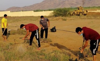 تنمية عياش تساهم في تفعيل اليوم العالمي للتطوع وتنظف مقابر القطاع بمشاركة أكثر من 100 متطوع