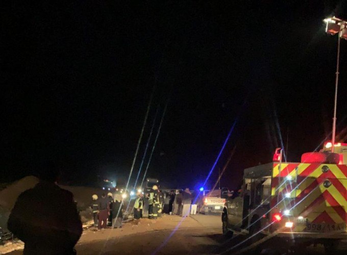 حادث تصادم عدد من المركبات شهد عشرين إصابة من بينها وفاة على الطريق المؤدي لمركز عذفاء بمنطقة الجوف
