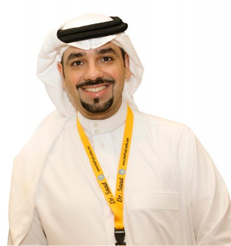 طبيب سعودي يشارك بتأليف أطلس الأمراض الجلدية والتجميل