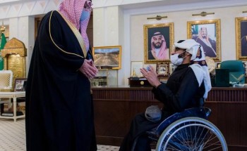 أمير القصيم يستقبل رئيس مجلس إدارة جمعية الإعاقة الحركية للكبار “حركية” في مكتبه
