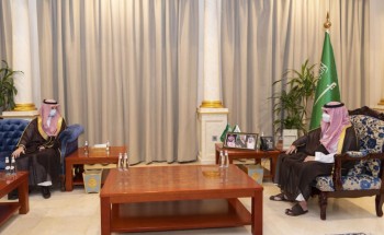 سمو الأمير فيصل بن نواف يستقبل رئيس ووكلاء جامعة الجوف