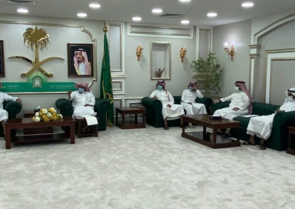 المدير العام لفرع وزارة الشؤون الإسلامية بمنطقة الشمالية يجتمع بإدارة شؤون المساجد بالمنطقة