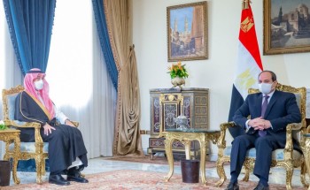 الرئيس المصري يستقبل سمو وزير الرياضة