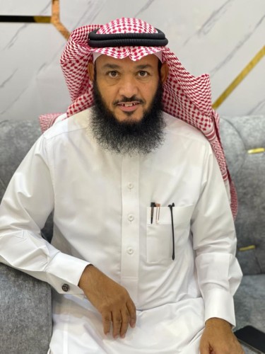 رجل الأعمال “ناصر بن عياضه الشويلعي”يهنئ القيادة بمناسبة عيد الفطر المبارك