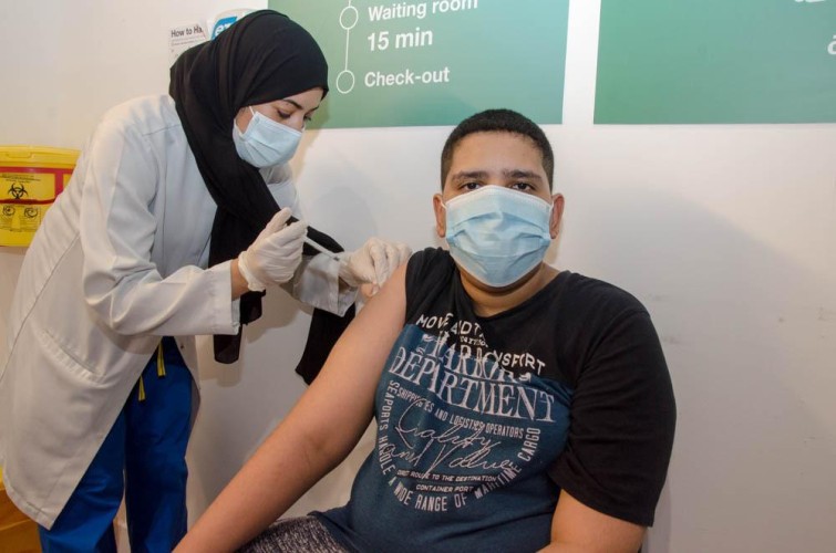 صحة الشرقية تبدأ في تطعيم الفئة العمرية من 12-18 سنة