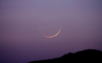 “فلكية جدة”: هلال الحج سيزين السماء الأحد