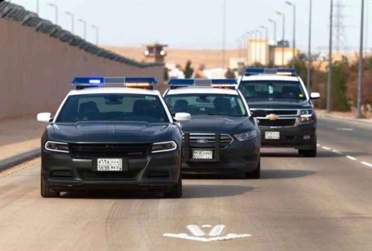 شرطة الرياض : القبض على مخالفَين لنظام العمل ارتكبا (31) حادثة تمثلت في سرقة القواطع الكهربائية والنحاسية