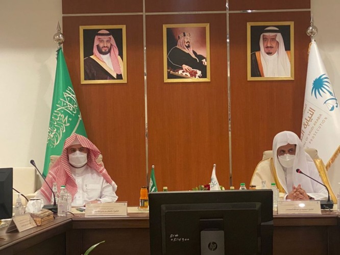 النائب العام يلتقي رؤساء فروع النيابة العامة بالمملكة في محافظة ينبع