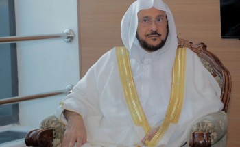 وزير الشؤون الإسلامية يوجه بتخصيص خطبة الجمعة القادمة عن النعم المتوافرة التي تنعم بها المملكة تحت القيادة الحكيمة