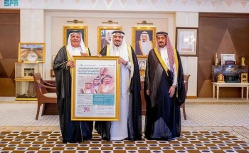 أمير القصيم يستقبل المدير الإقليمي لمكتب صحيفة الرياض بمنطقتي القصيم والشمال