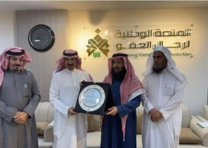 الأمير أحمد بن بندر السديري يزور جمعية تكاتف الإجتماعية بالرياض