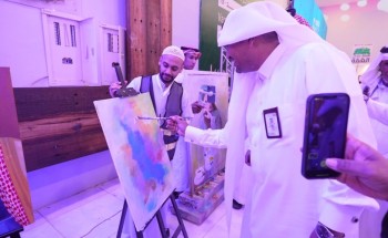 وكيل محافظة صبيا يدشن افتتاح المعرض الأول لنادي فنون جازان
