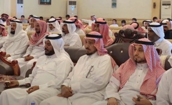 مدرسة الامام علي بن ابي طالب بالعالية تحتفي بتقاعد المعلم فهد الصم