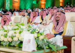 الأمير بدر بن عبدالمحسن يحيي أمسية شعرية في القصيم