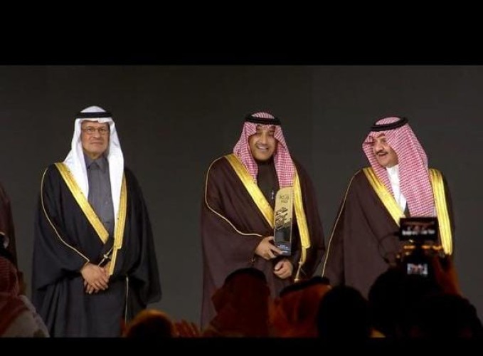 (كاميرون الرُّشَيد) تحصد جائزة (اكتفاء) من أرامكو السعودية عن فئة “الأفضل في السعودة لقطاع التصنيع”