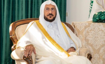 وزير الشؤون الاسلامية يصف المشاركين في أعمال الاغاثة بأبناء الملك سلمان الشجعان داعيًا لهم بالتوفيق في مهمتهم