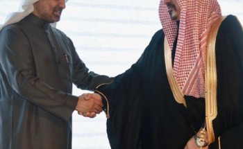 وزير الصحة يكرم الاستاذ فيصل بن مساعد السيف
