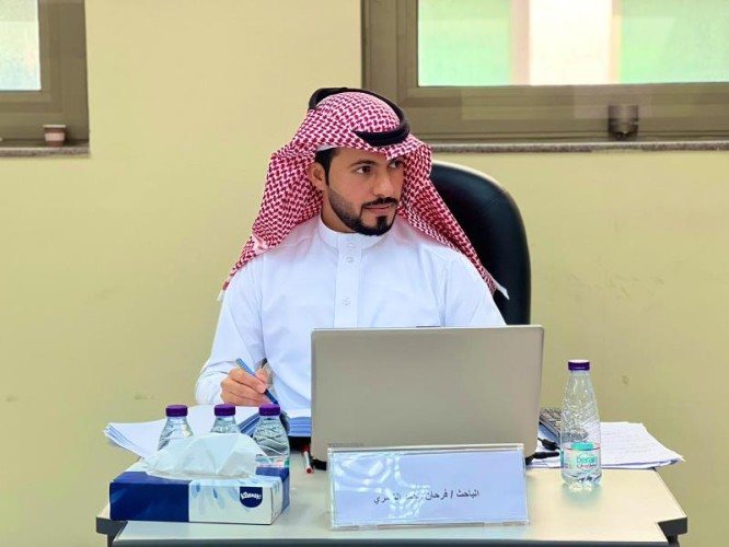 فرحان الشمري يحصل على الدكتوراه من جامعة الملك عبد العزيز