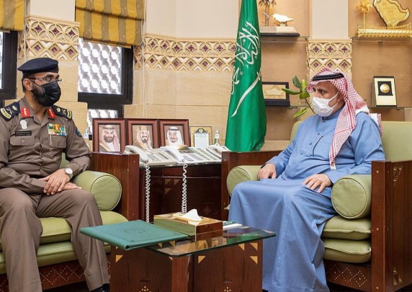 وكيل إمارة الرياض يستقبل مدير الدفاع المدني بالمنطقة