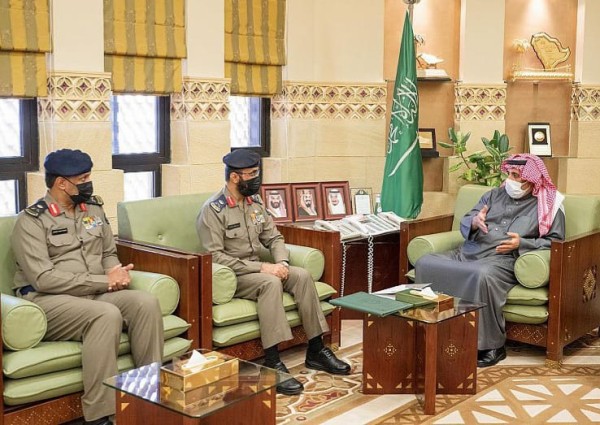 وكيل إمارة الرياض يستقبل مدير الدفاع المدني بالمنطقة