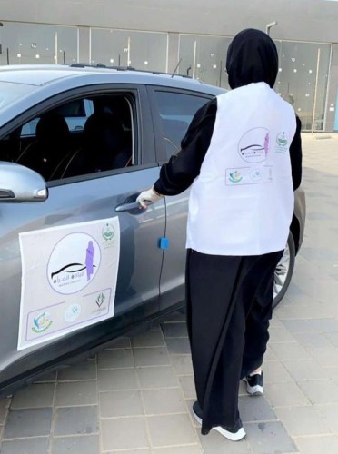 فريق درب النجاة التطوعي يطلق مبادرة توزيع السلة الرمضانية بالتعاون مع جمعية البر بالحريضة