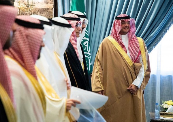 سمو محافظ الأحساء يستقبل رئيس وأعضاء الجمعية الجغرافية السعودية