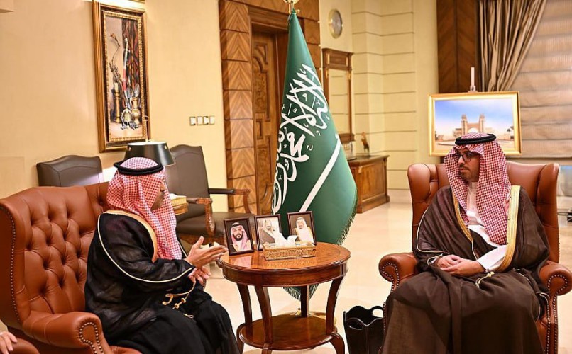 سمو الأمير سعود بن جلوي يستقبل مدير عام (وقاء) بمنطقة مكة المكرمة