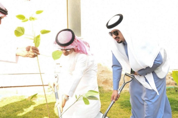 سمو محافظة حفر الباطن يدشن فعاليات أسبوع البيئة تحت شعار “بيئتك تعرفك”